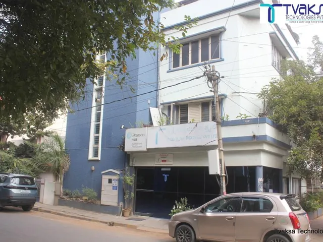 Building Exterior — JP Nagar Campus
